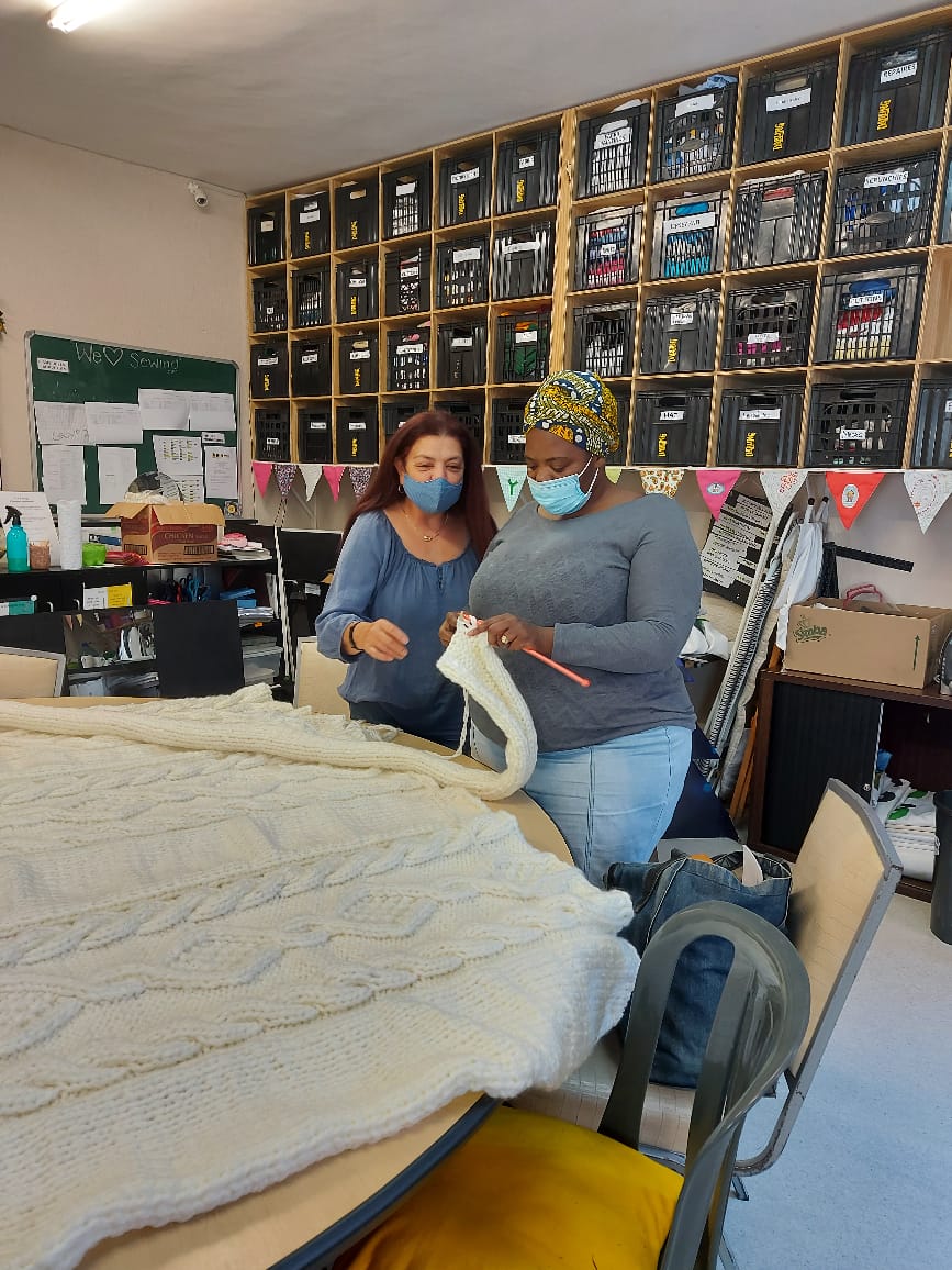 Phenomenal Women_Auction_Knitted Throw (5)